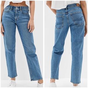 American Eagle Stretch '90s Straight Jeans in Springs Blue Short Inseam